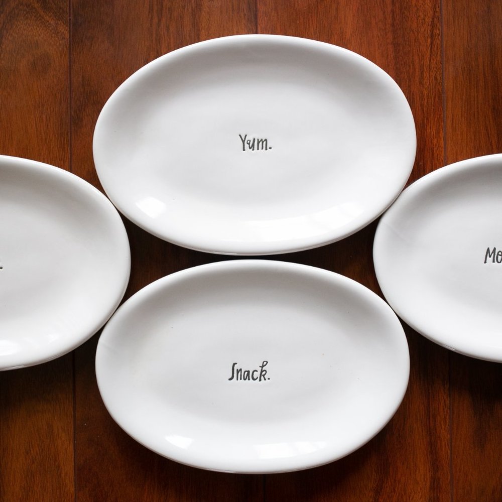 4x Rae Dunn Collection Snack Plates - Picture 2 of 4